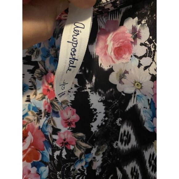 Aéropostale Mini Skirt Floral NWOT Size L Floral Short Skirt - Picture 5 of 7